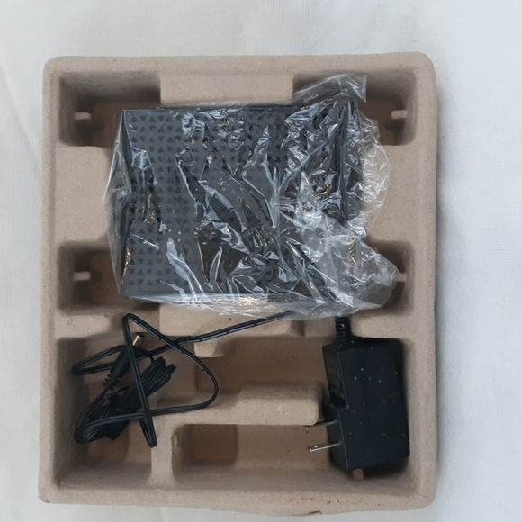 Netgear N300 Wi-Fi Router - Picture 3 of 5